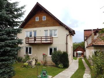 Фотографии Дома для отпуска Casa Bunicilor г. Colonia Şase Martie (Румыния) №1 Фото Дома для отпуска Casa Bunicilor г. Colonia Şase Martie 1