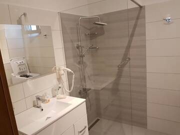 Фото номера Дом для отпуска Дома для отпуска Casa Bunicilor г. Colonia Şase Martie 28